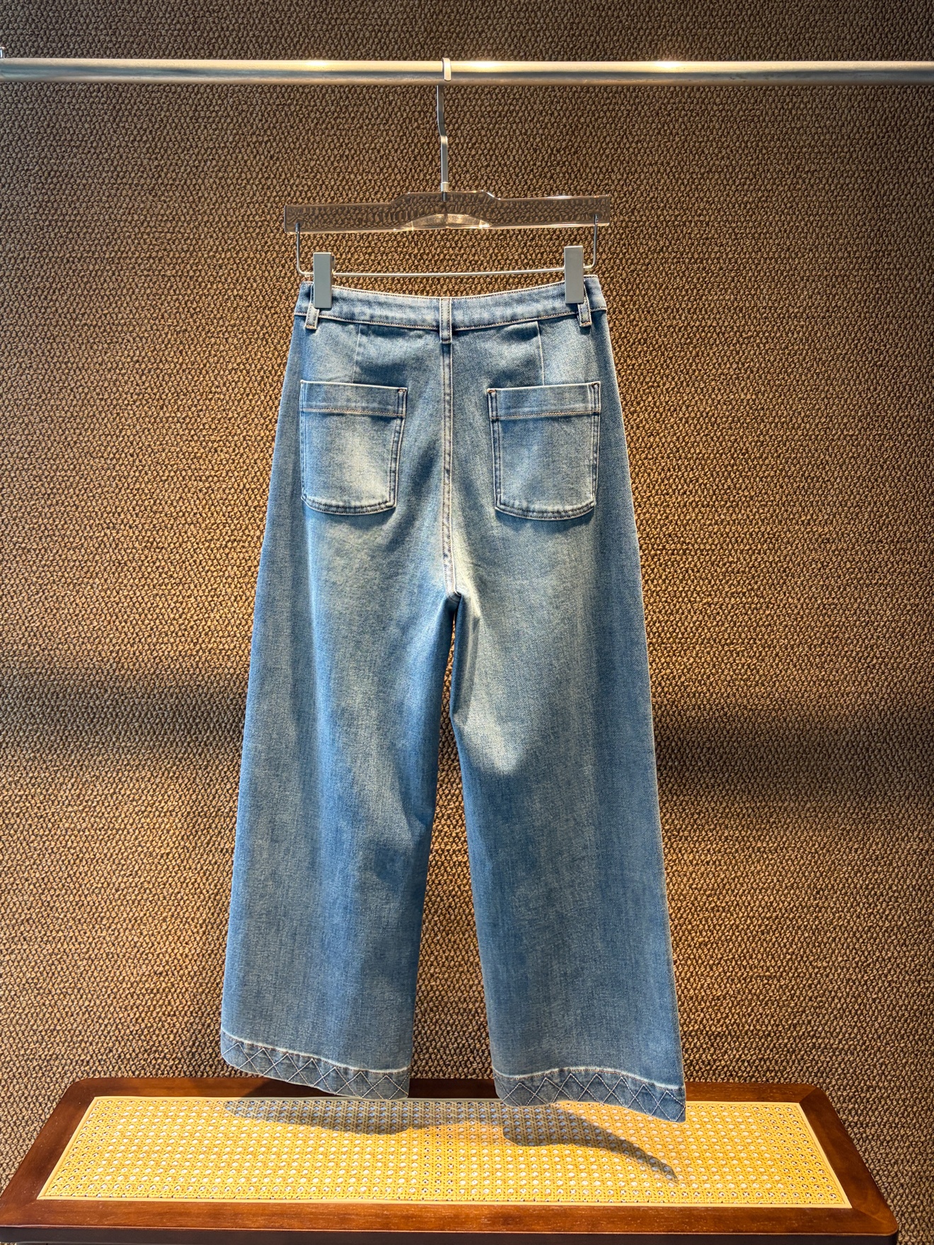 Cropped Jeans Detail 3