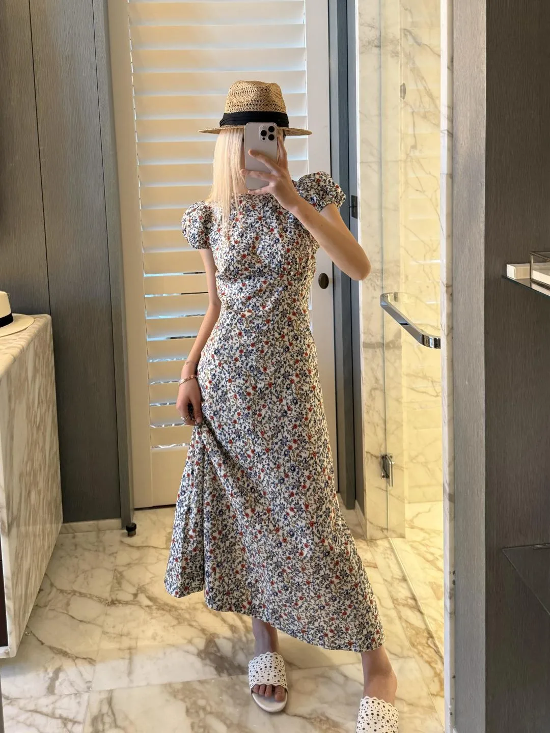 Wholesale Floral Print Puff Sleeve Fit Flare Dress