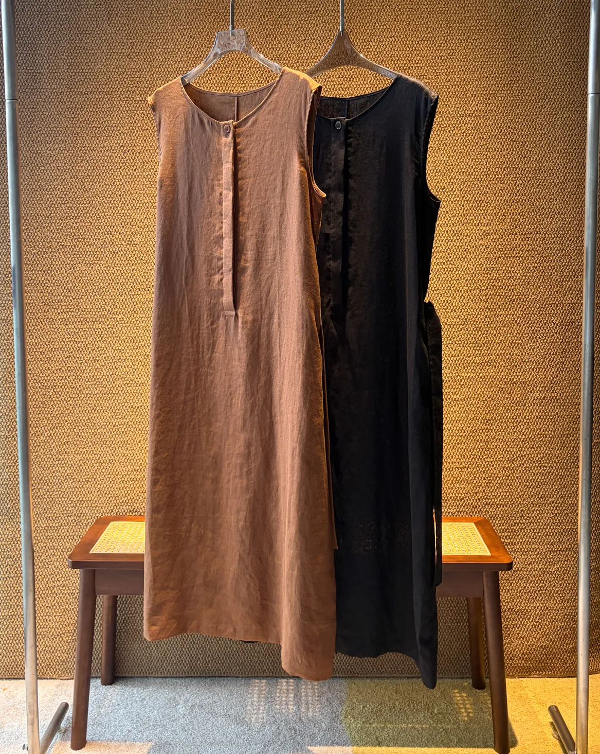 Linen Sleeveless Dress Straight A Line Detail 2