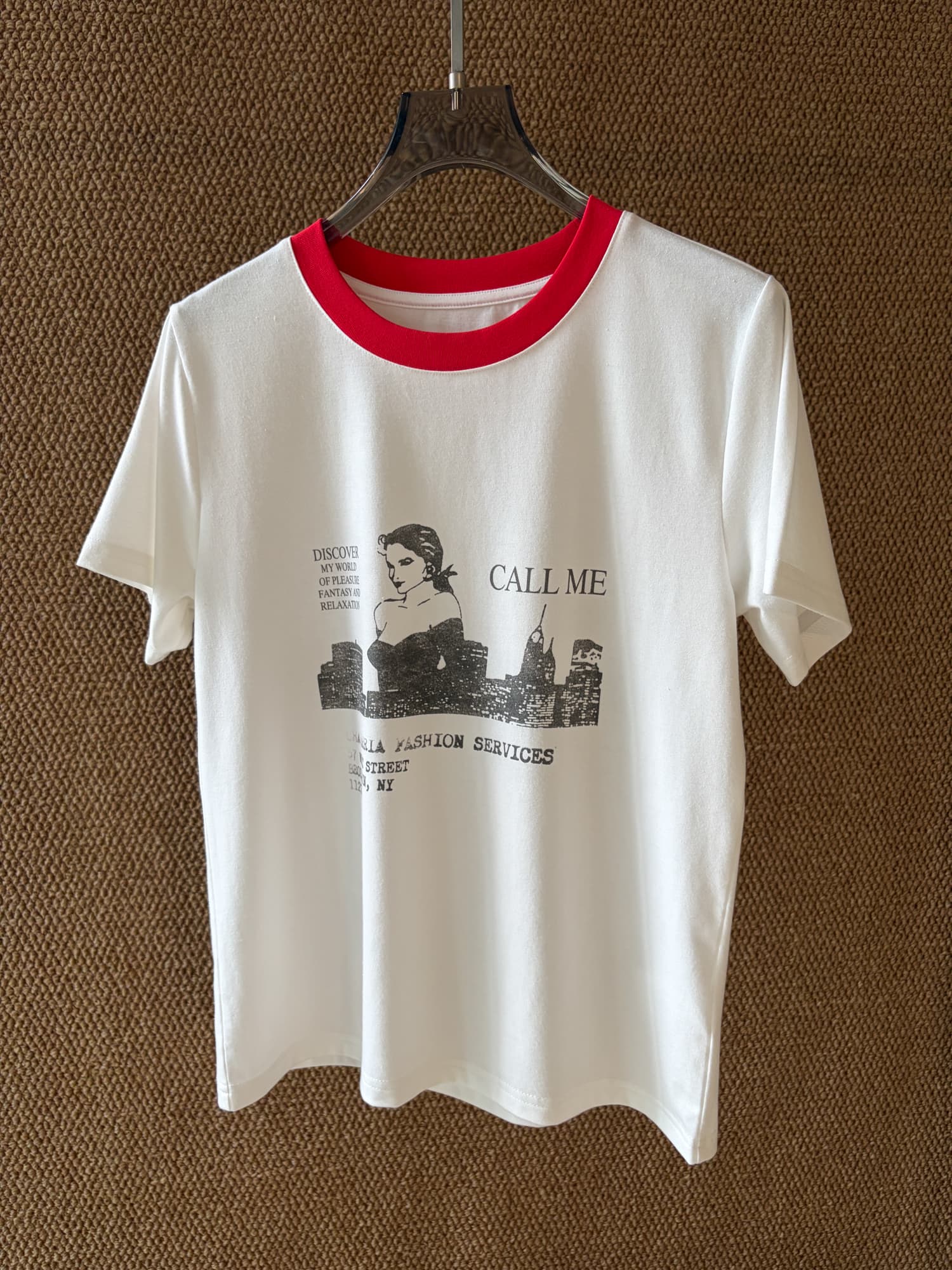 Vintage Graphic Tee Detail 2
